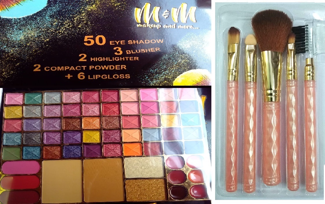 Digicare Make up kit with brush set  